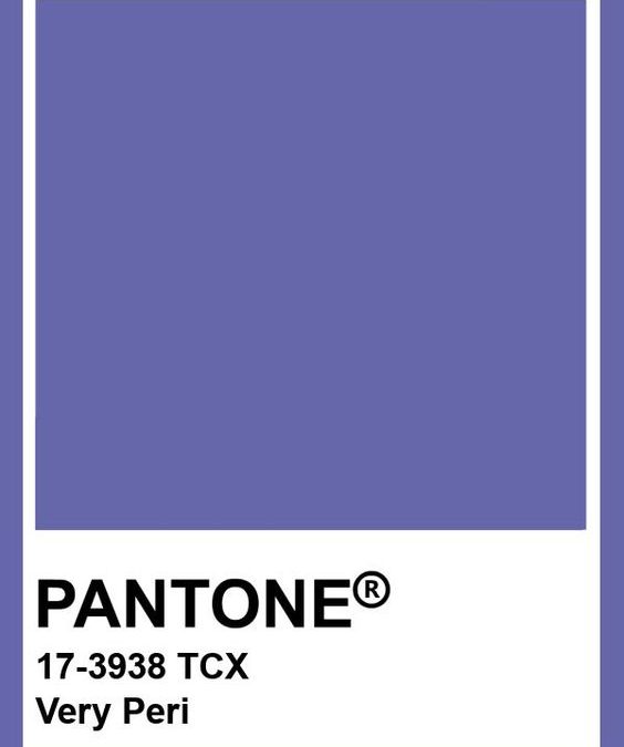 Comment utiliser la couleur Pantone 2022 VERY PERI dans votre déco de mariage ?